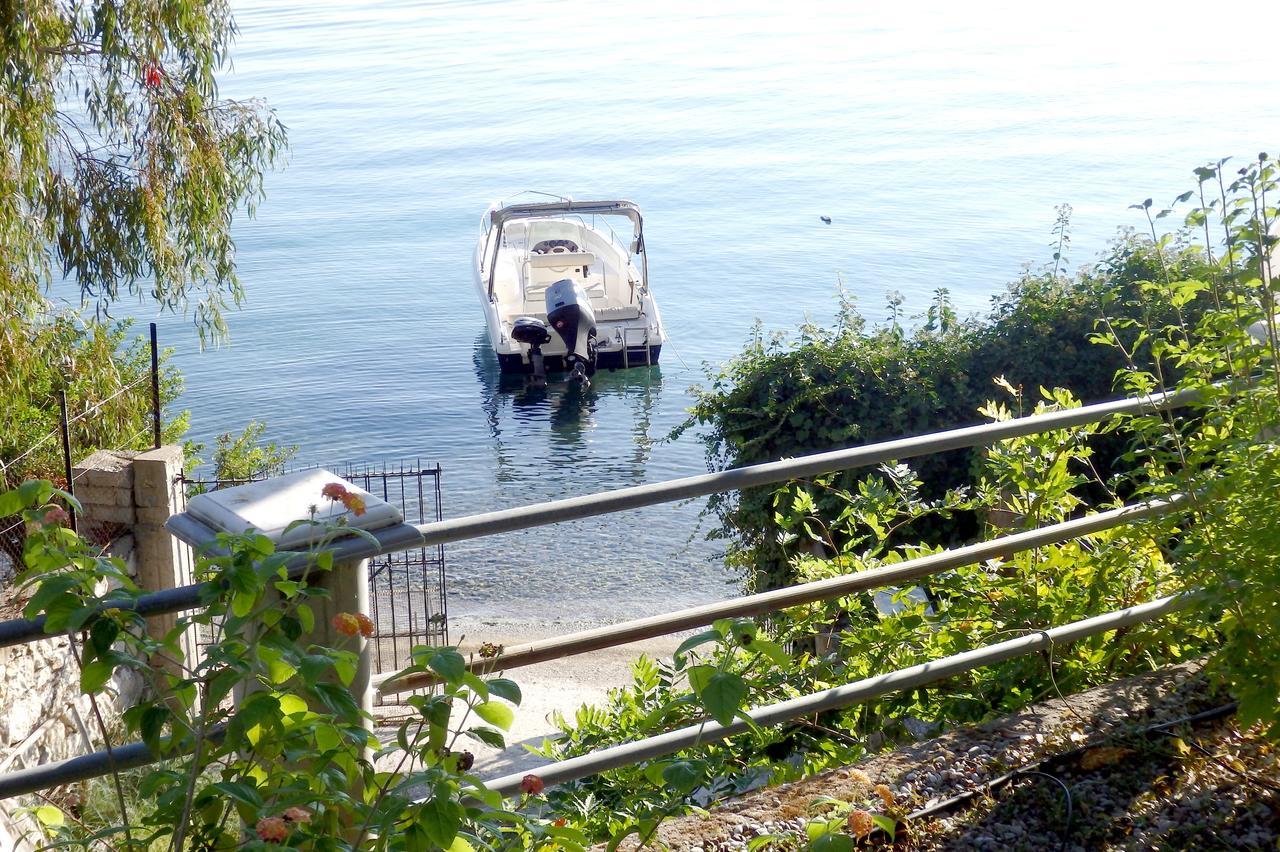 Korakias Skorpidi Apartment Geni  Bagian luar foto