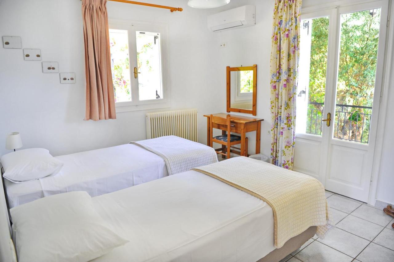 Korakias Skorpidi Apartment Geni  Bagian luar foto